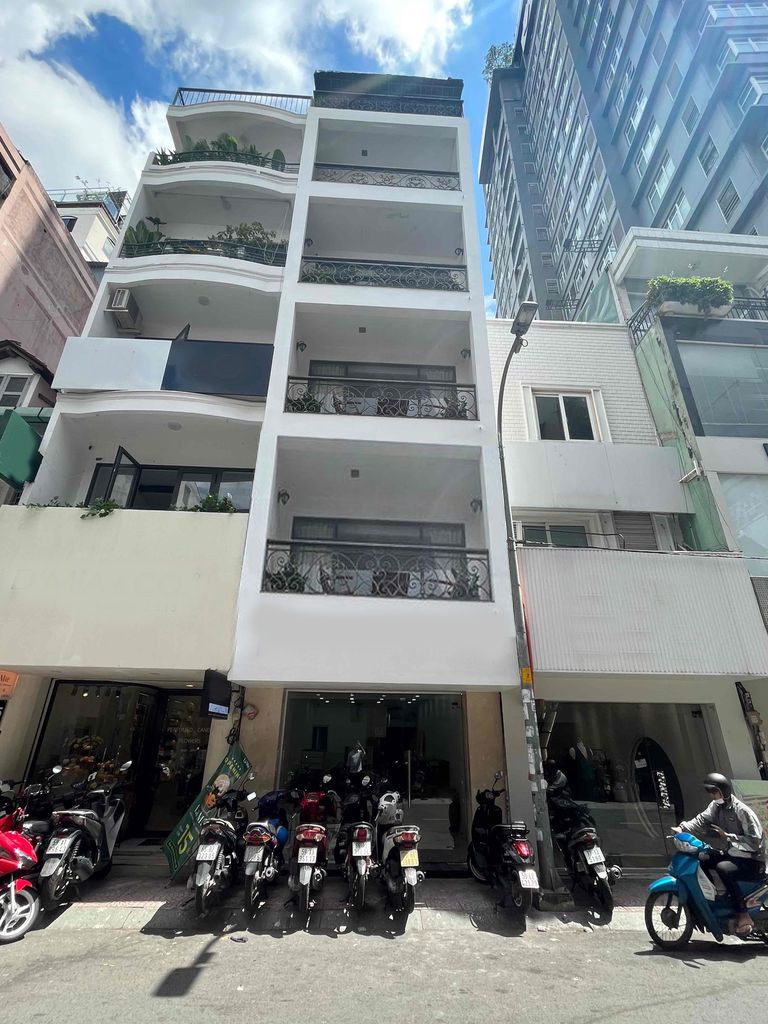 Cho thuê lại mặt tiền Đặng Thị Nhu, phường Nguyễn Thái Bình, Quận 1 